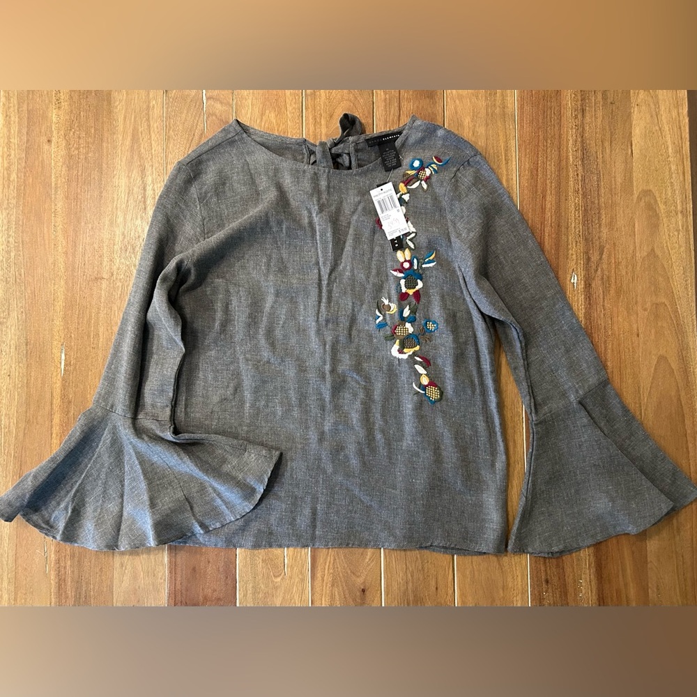 Embroidered Bell-Sleeve Women's Top in‎ Gray. Grace Elements. Medium.
